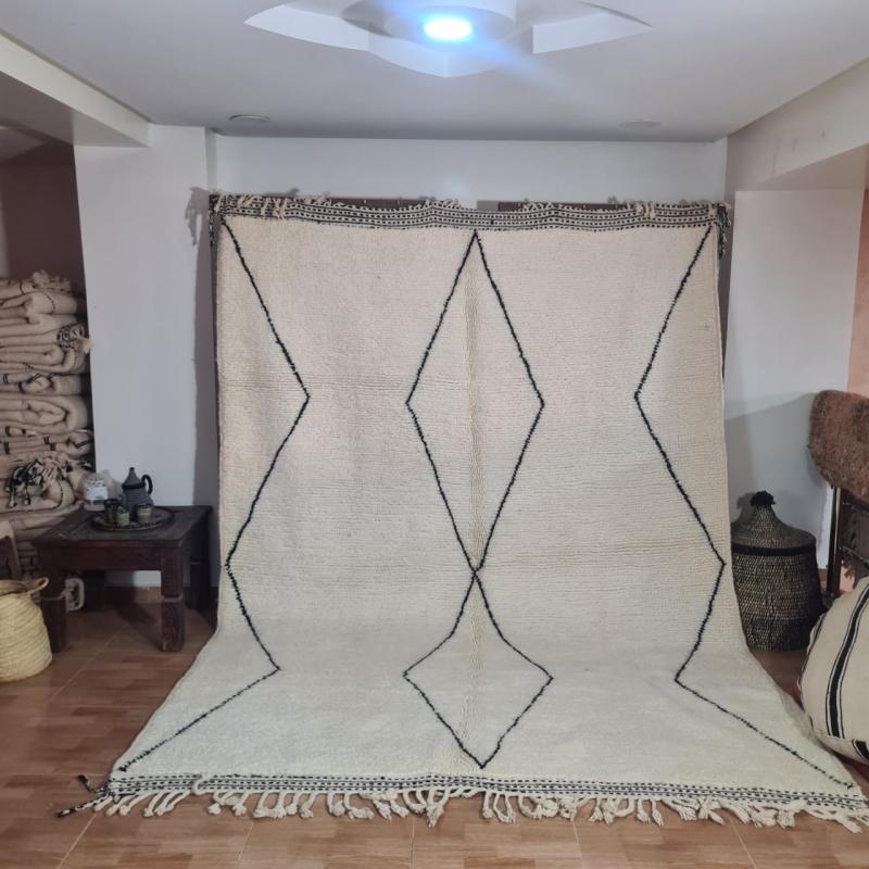 White Minhaj Marokkaans handgemaakt tapijt